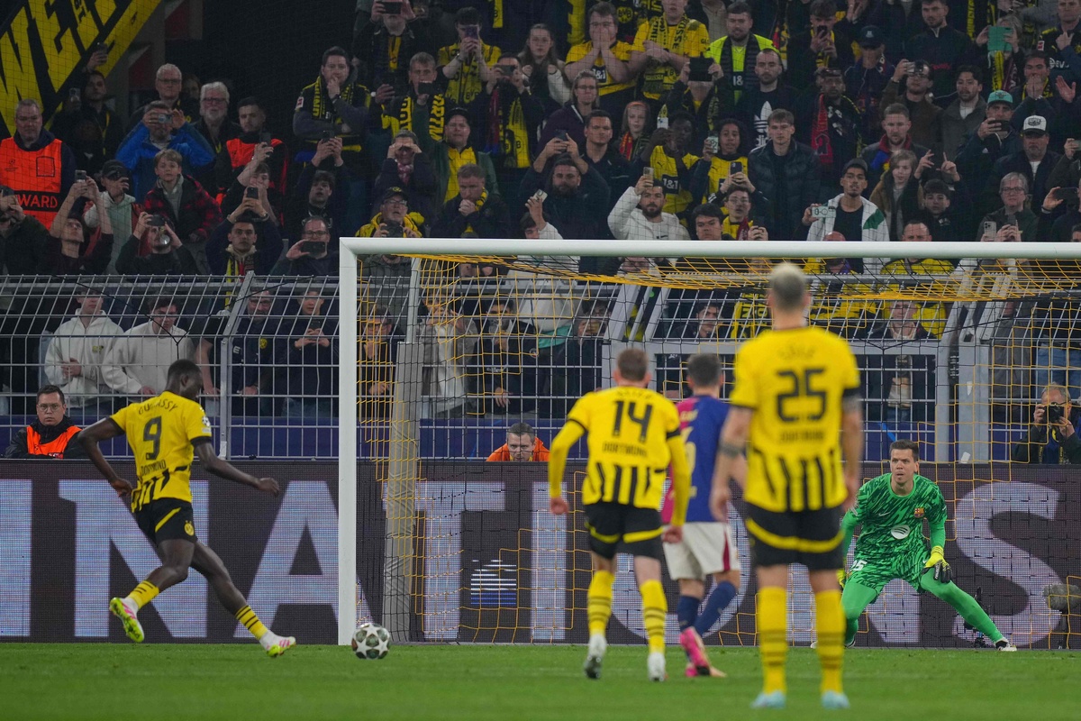 霍芬海姆三球轻取美因茨,客场表现抢眼助力球队获胜的简单介绍 霍芬海姆三球轻取美因茨,客场表现抢眼助力球队获胜的简单介绍